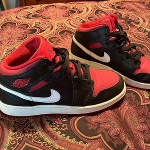 Nike shoes size 6y
